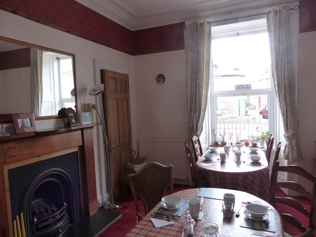 Castle Viewpoint B&B Инвернес Екстериор снимка
